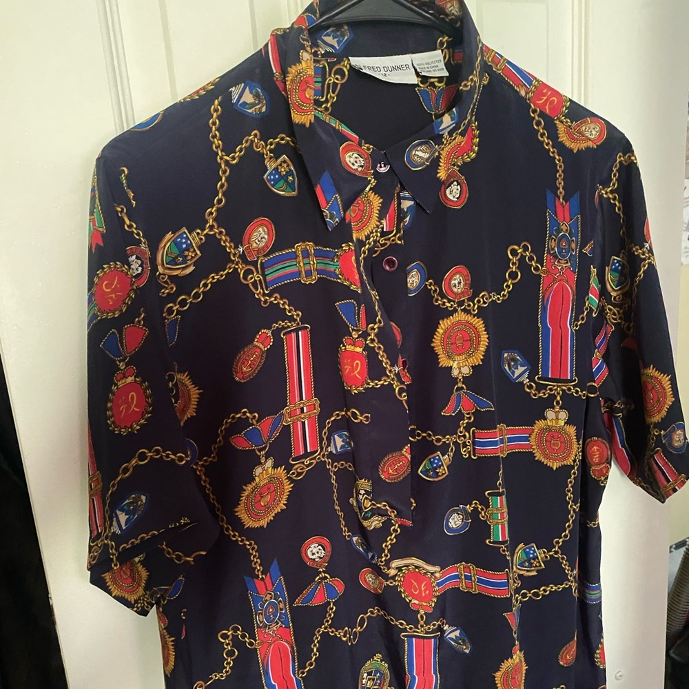 Chain Design Dress Shirt